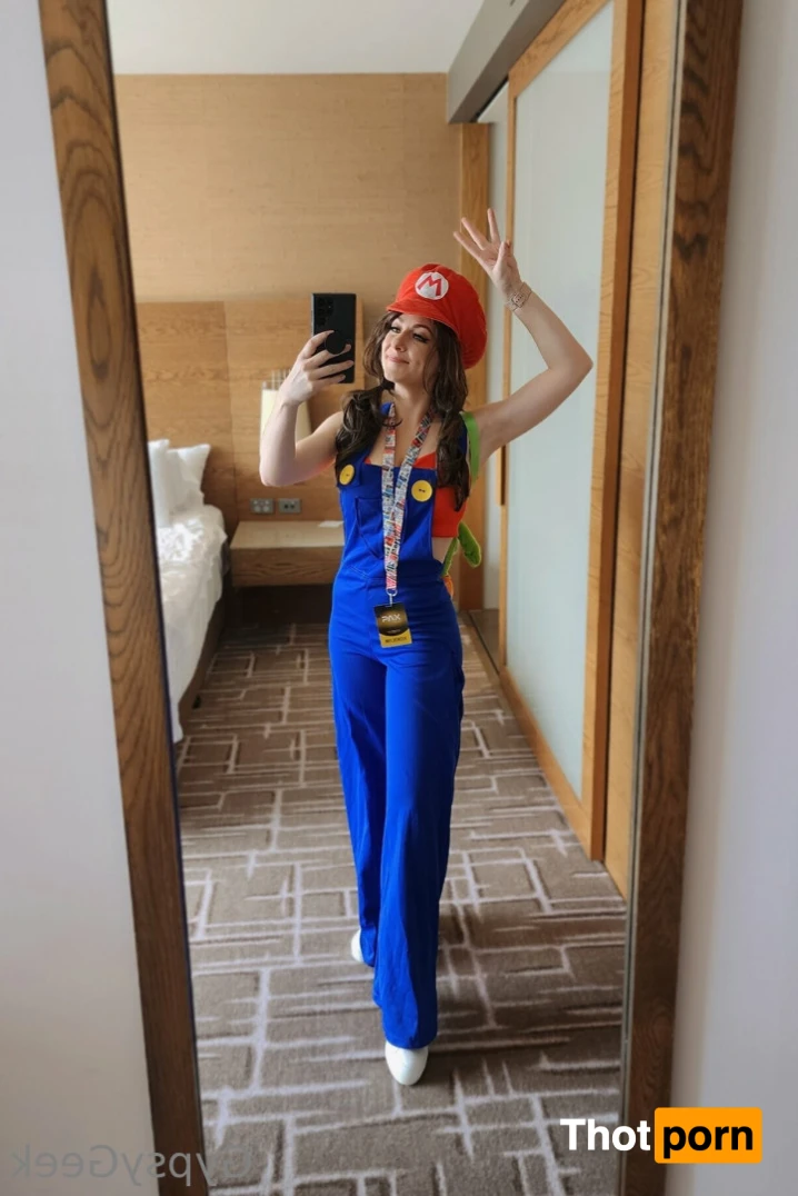 GypsyGeek [The Sanctuary] 15579238