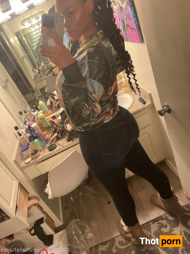 Goddess Halle Hayes 15555658