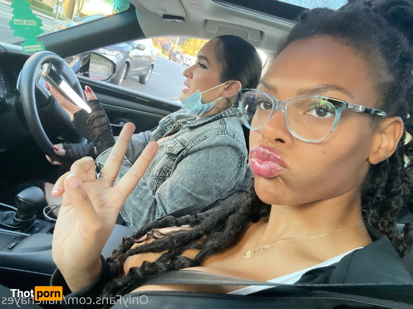 Goddess Halle Hayes 15556062