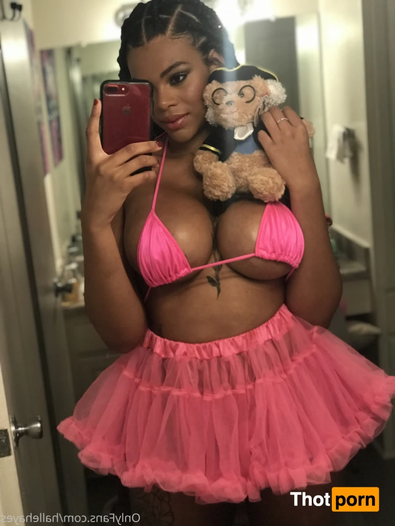 Goddess Halle Hayes 15556333