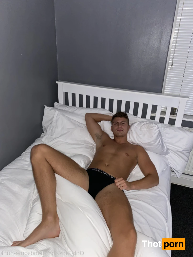 Handsome Hunk 15535046