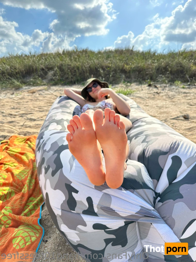 Linzi Little Free 15527661