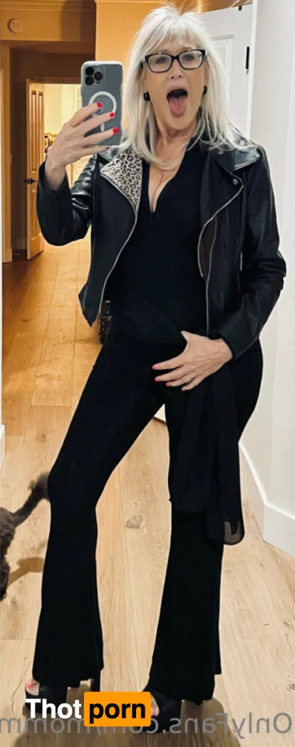 😈 ONLINE NOW 🤫 15526981