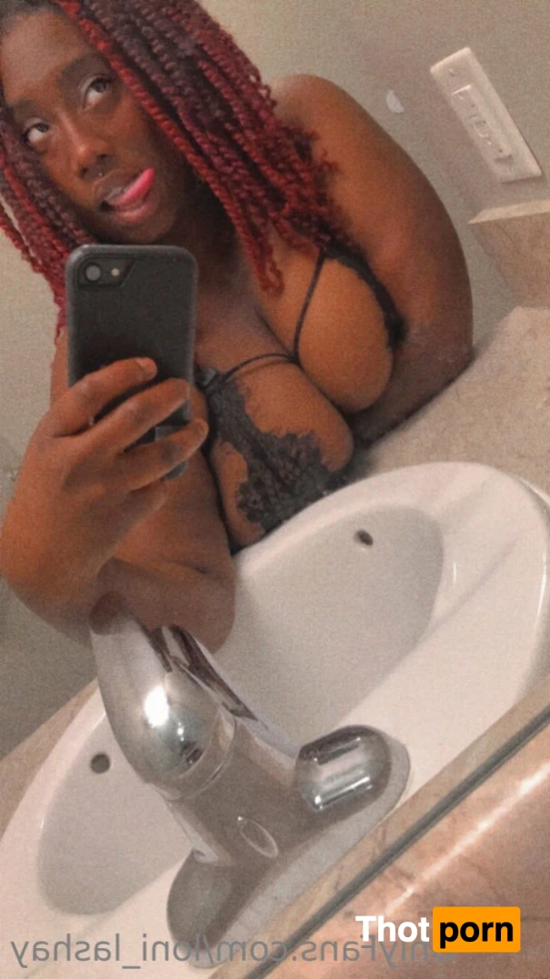 Hunnii🍯🤎 15429375