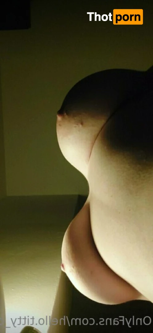 Hello Titty  🍐 🍐 15333170