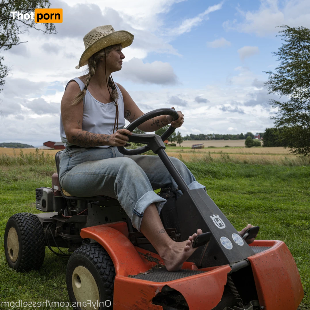 Lova Hesselbom 15321134