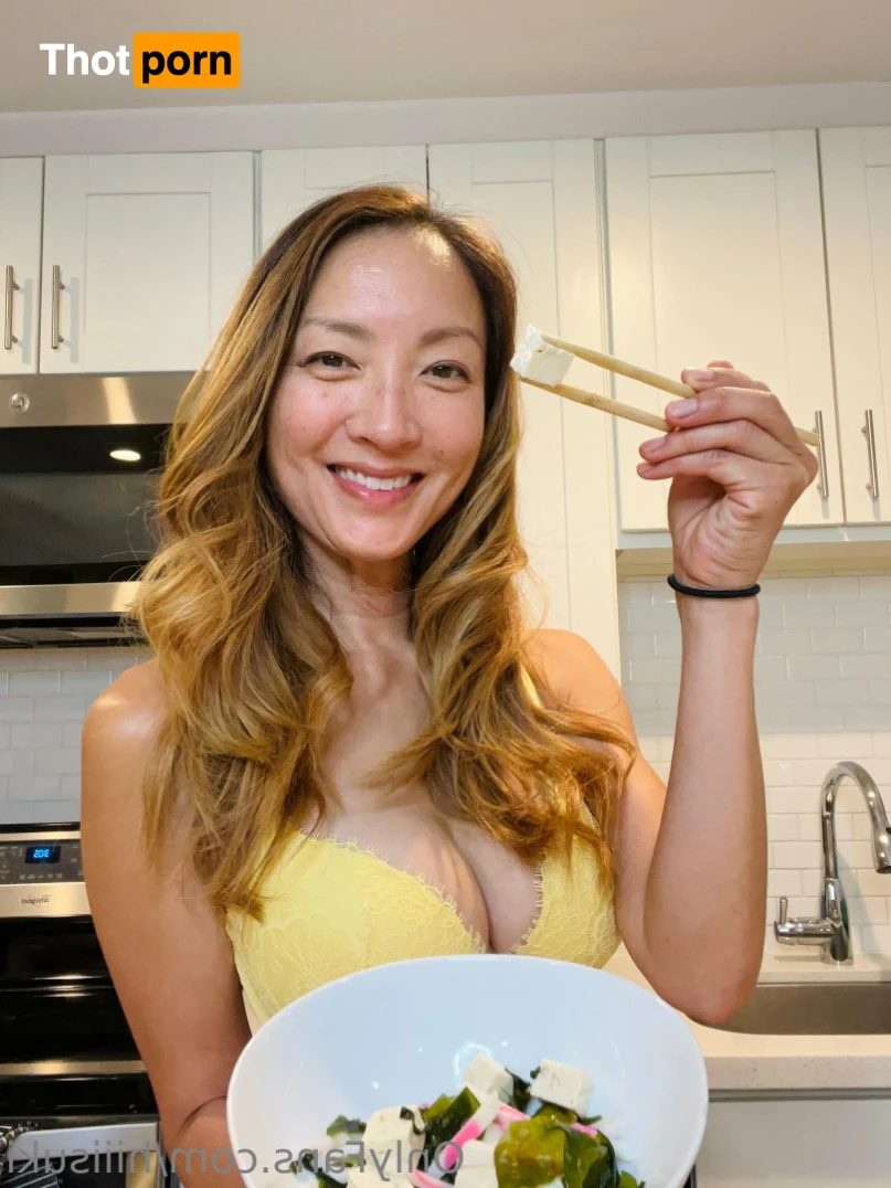 Suki Sweets 15315332