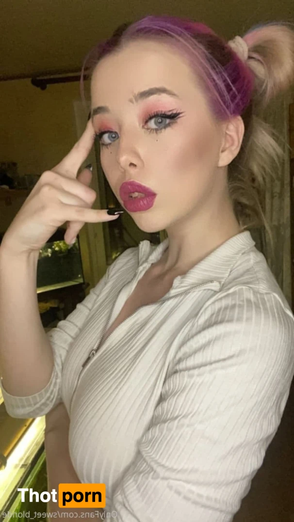 Hot Blonda😈 14632281