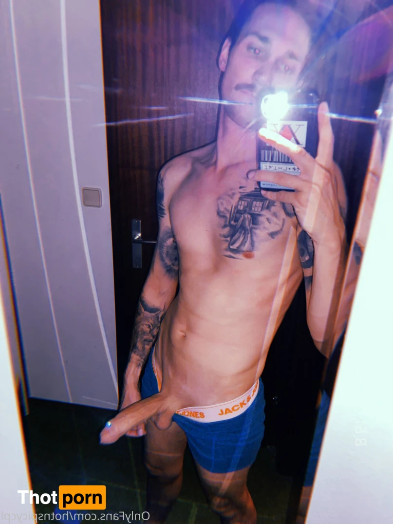 HotnSpicy🔥 14593318