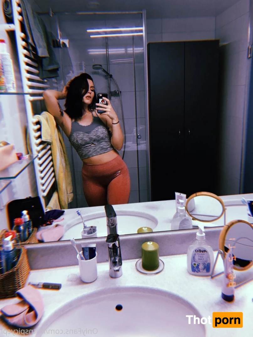 HotnSpicy🔥 14593787