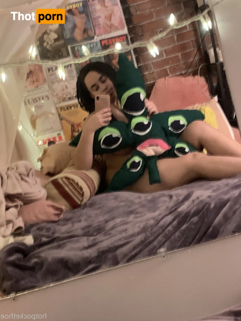 retired 😴 10889293