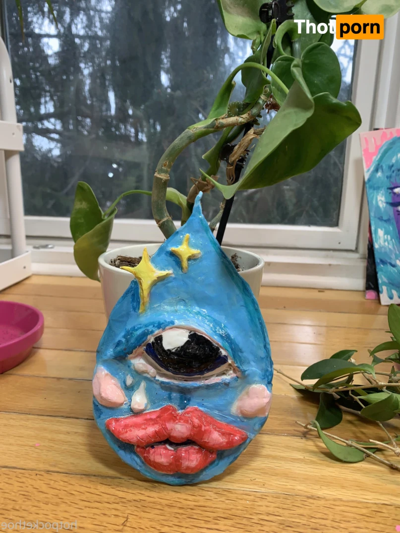 retired 😴 14587275