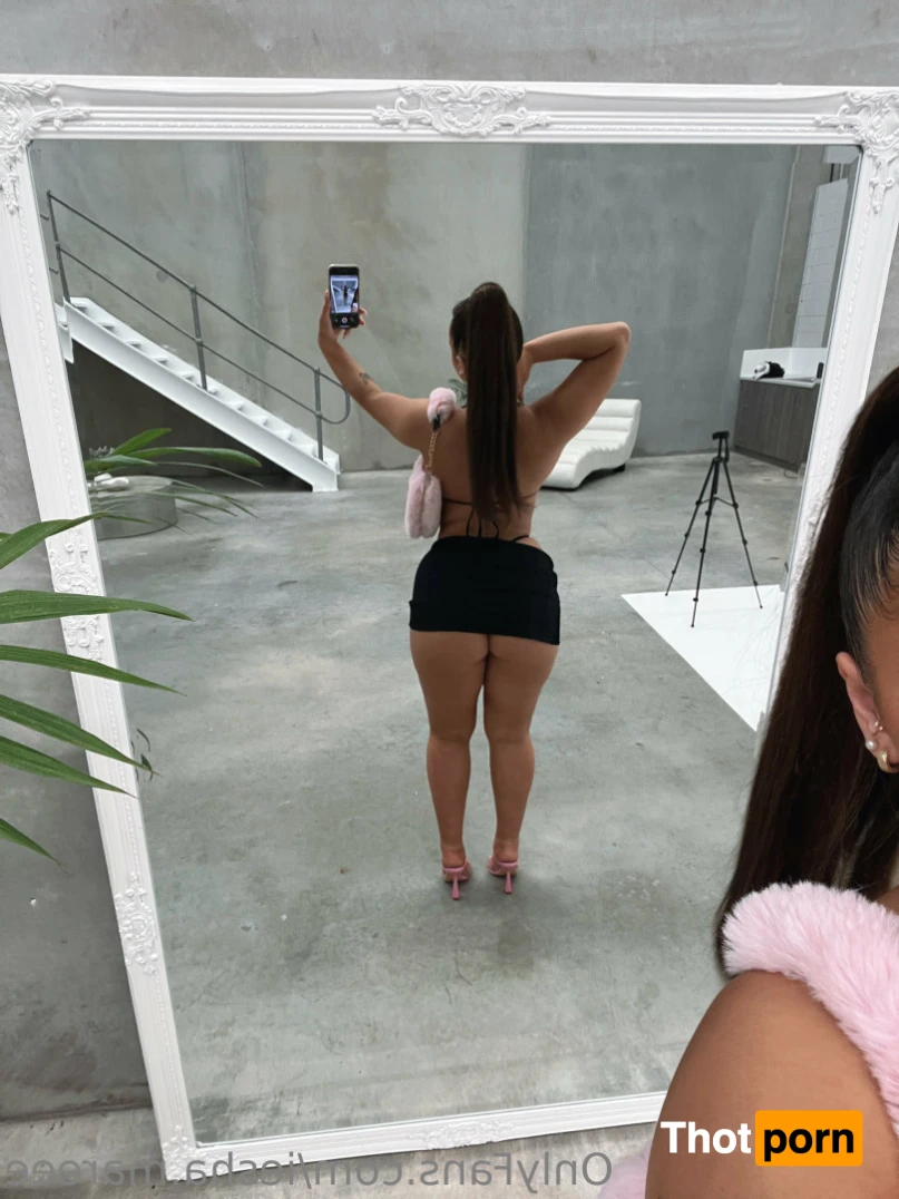 Iesha Maree 14509980