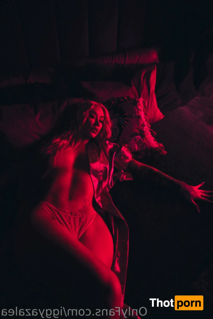 Iggy Azalea 14509746