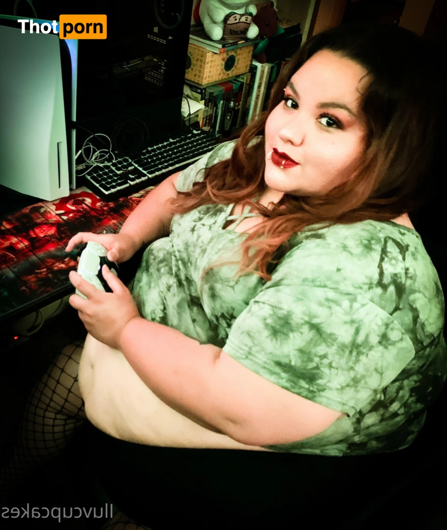 Iluvcupcakes 14497602