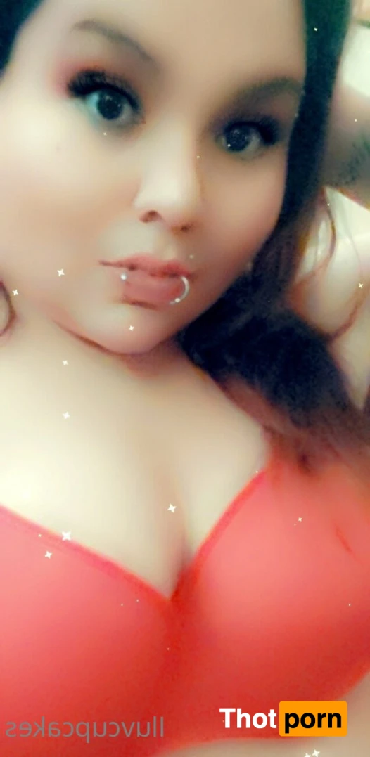 Iluvcupcakes 14497693