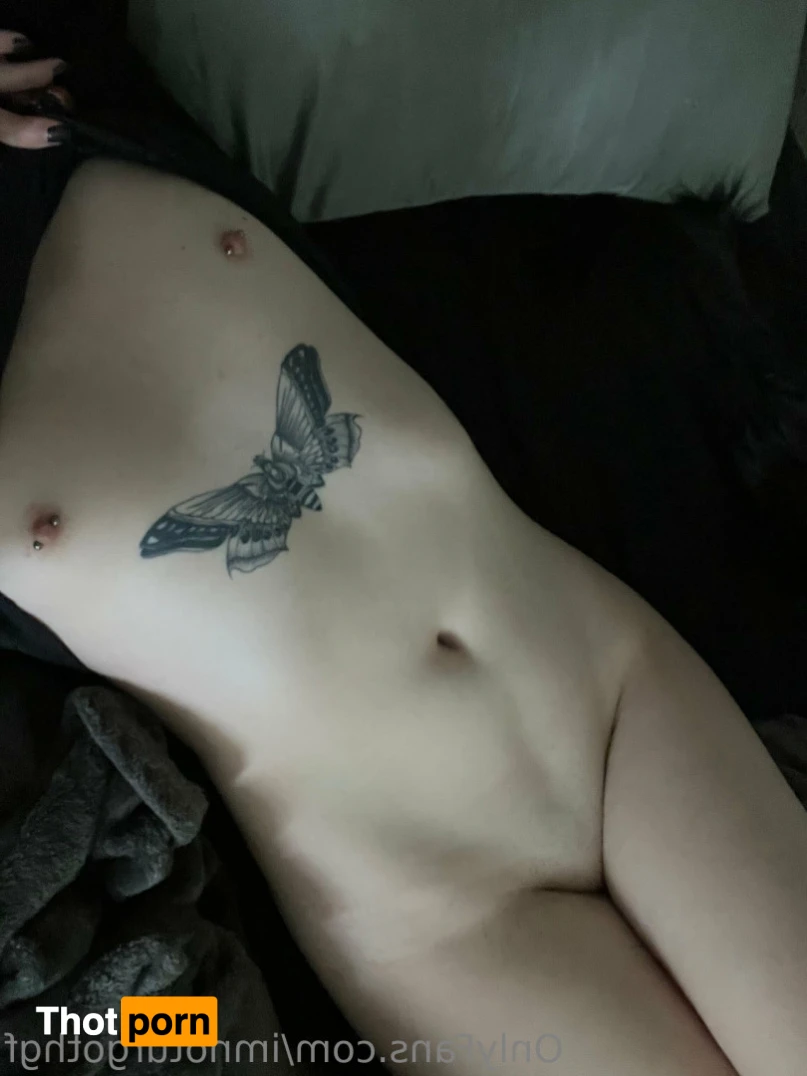 𝔫𝔬𝔱𝔲𝔯𝔤𝔬𝔱𝔥𝔤𝔣 14472046