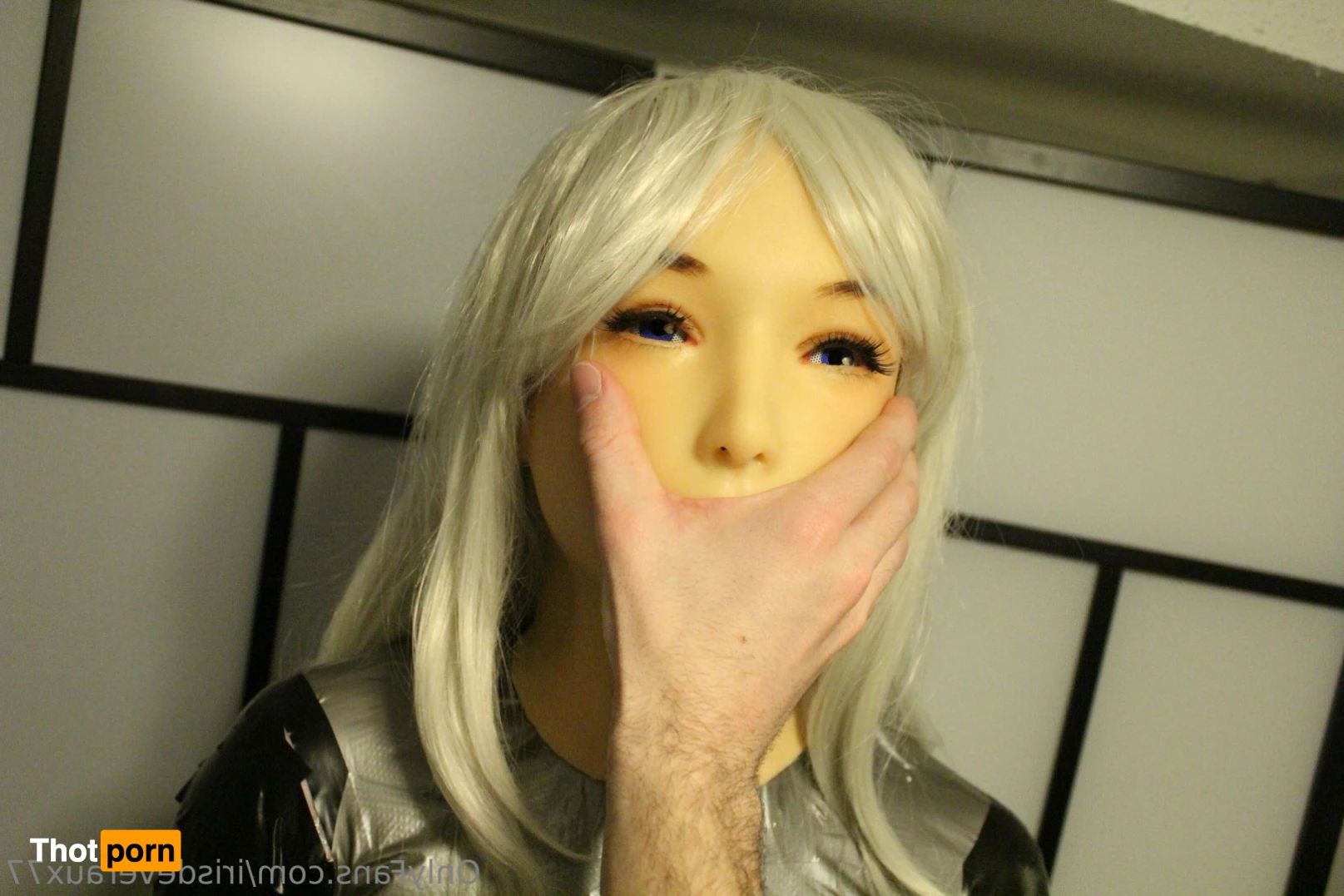 Iris Deveraux 14310451