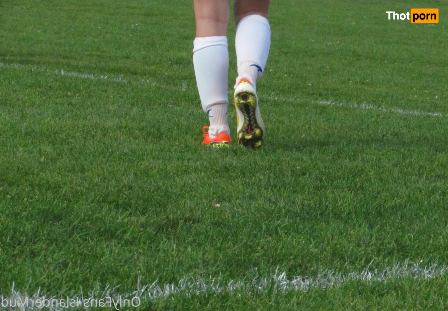 IslanderMud 14302720