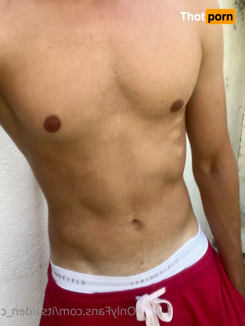 Aiden Carter 14239369