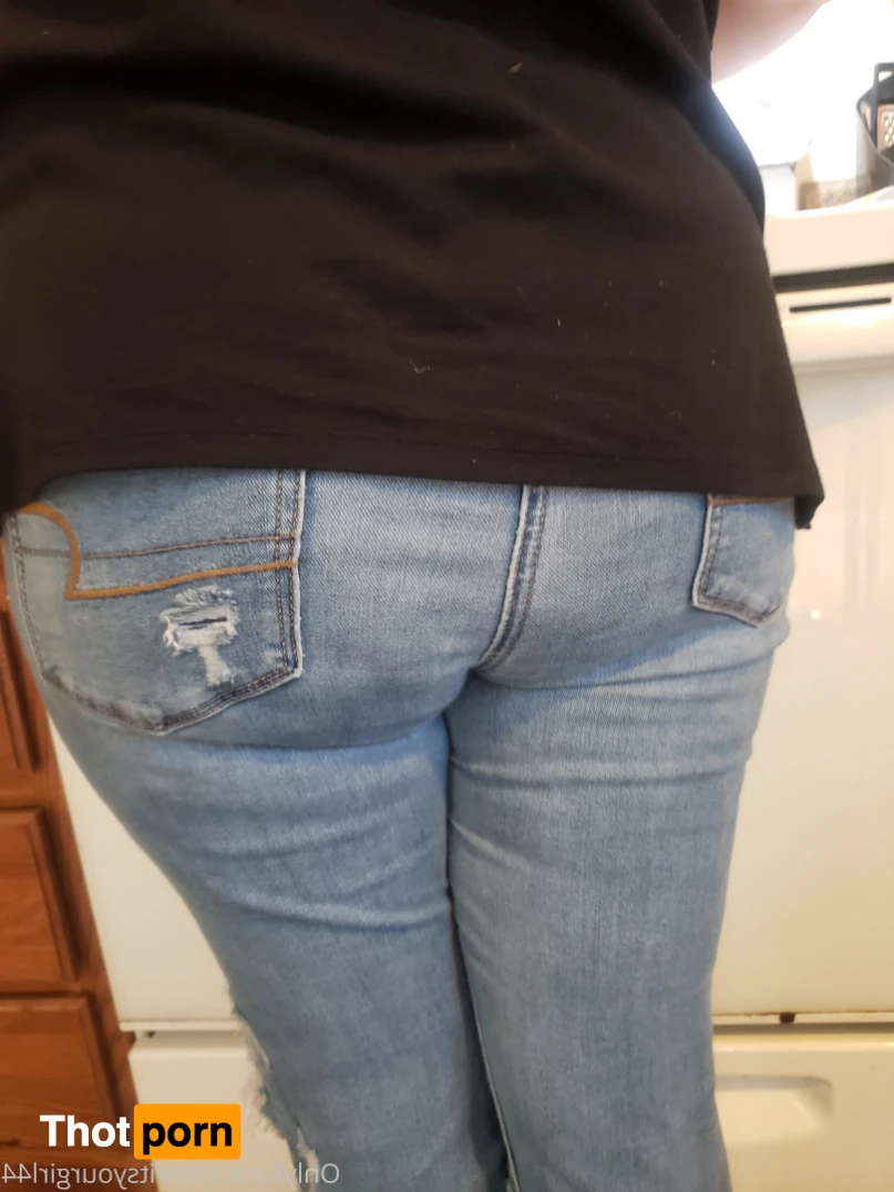 Its your girl 14178711