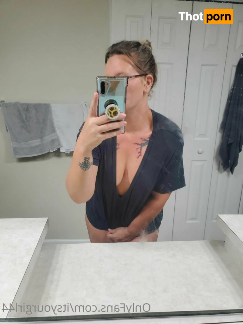 Its your girl 14179535