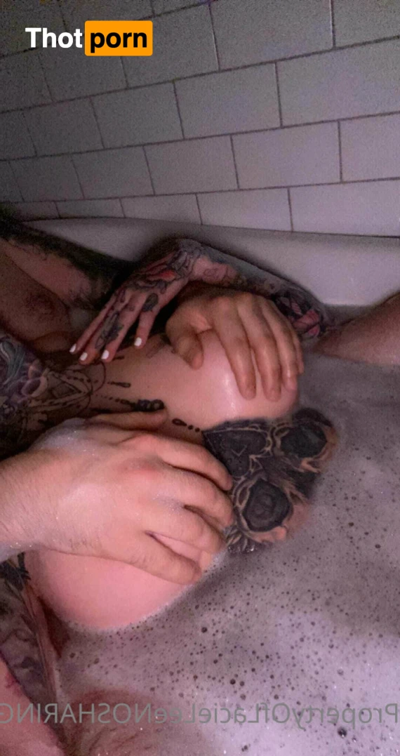 JackOnTheRocks 14011721