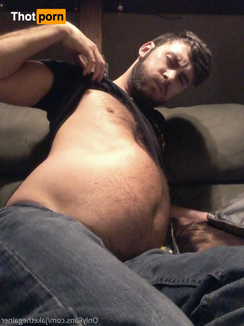 Jacob W Holt 13955457