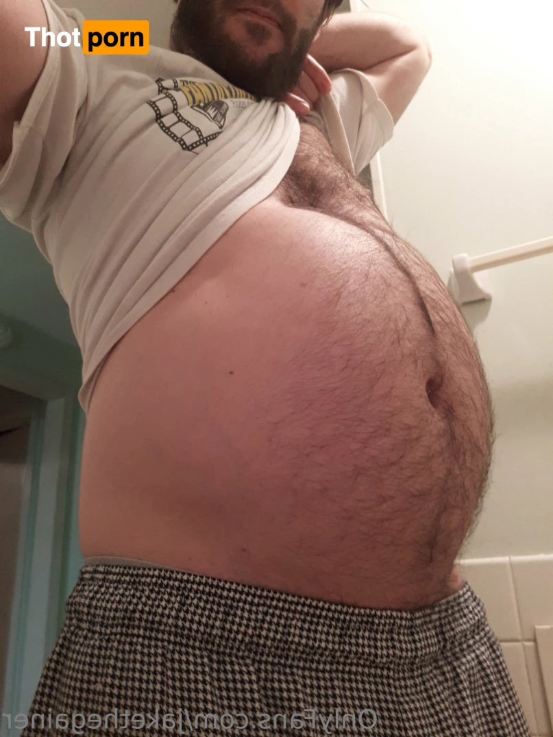 Jacob W Holt 13955595