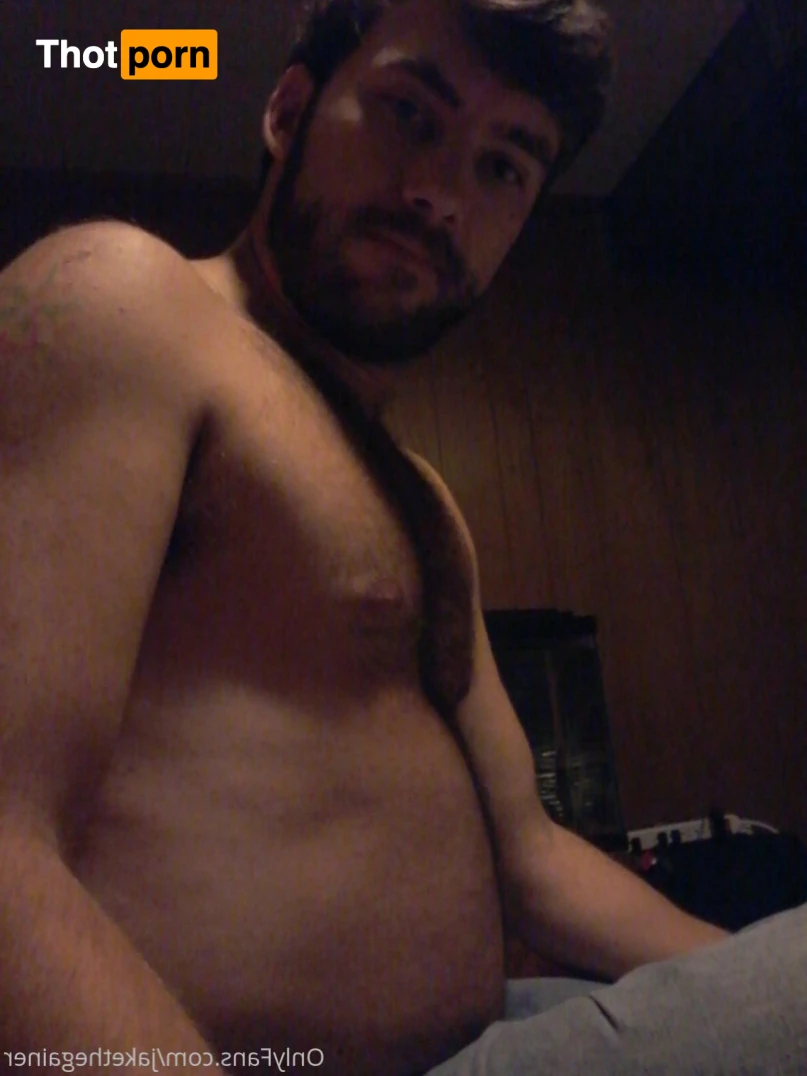 Jacob W Holt 13955744