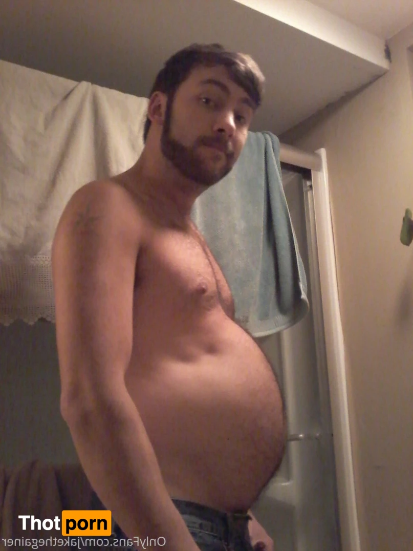 Jacob W Holt 13956137