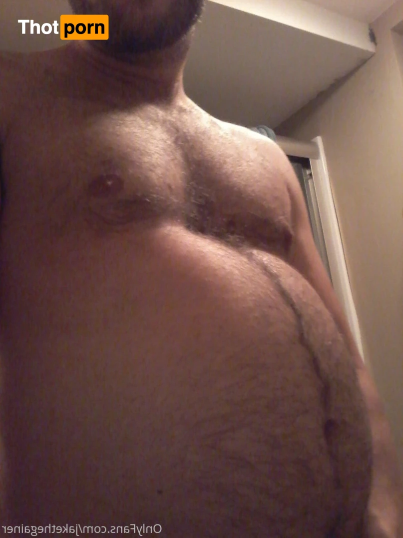 Jacob W Holt 13956218