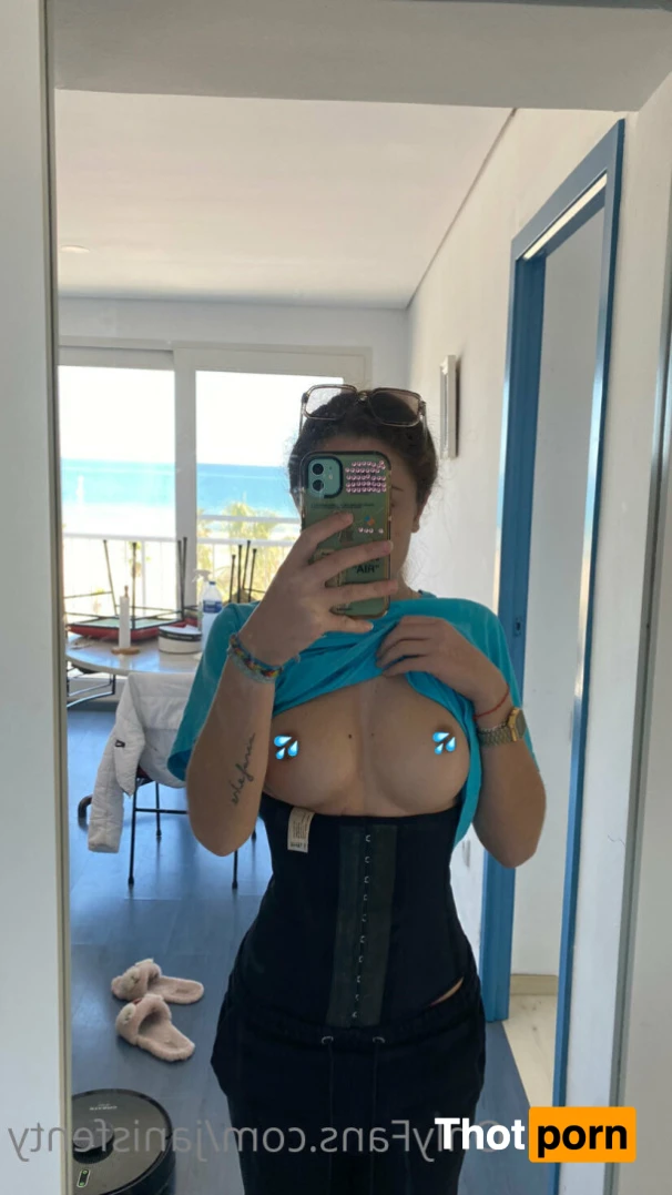 🍭JANISS🍭19 YEARS 13921892