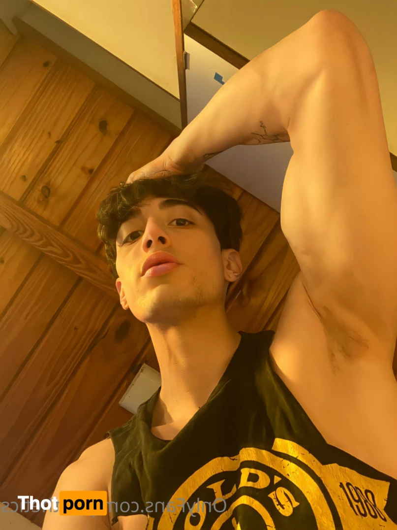 Javier Leiv 13895797