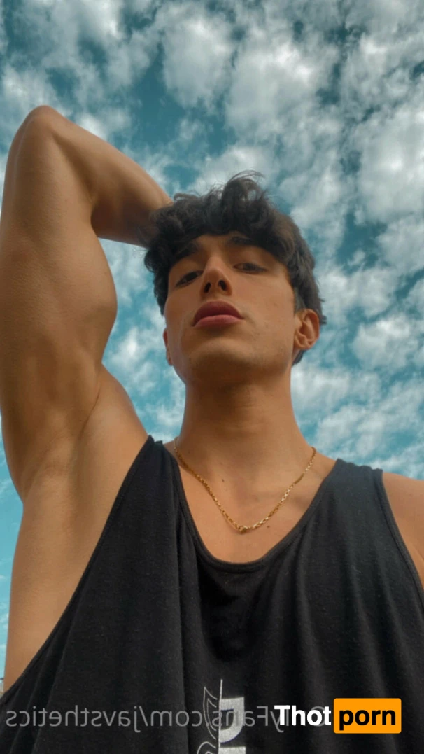 Javier Leiv 13895894