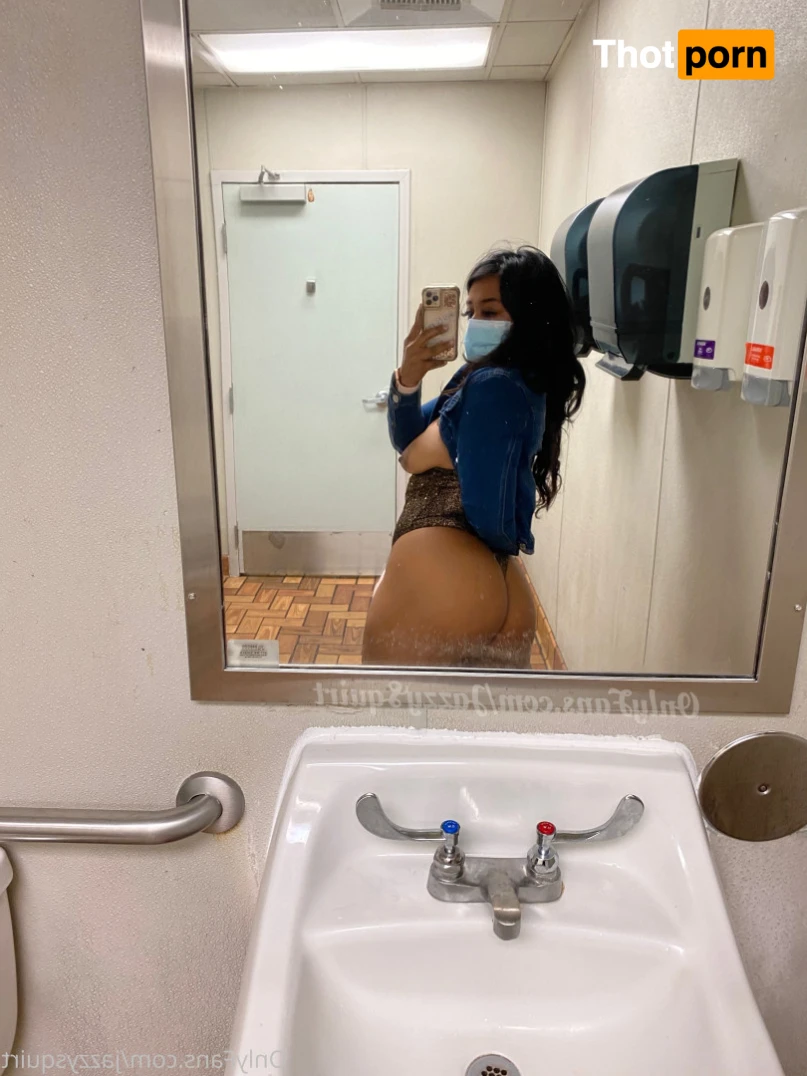 ITS JAZZY  💦 13822171