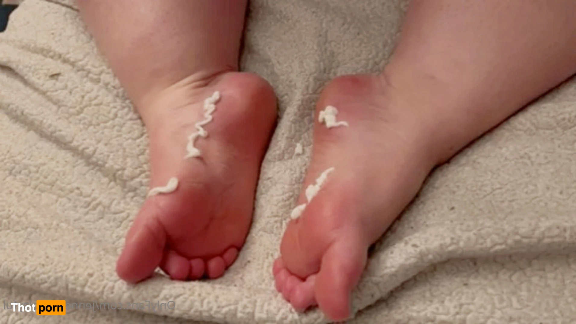 Jenn Playful 13643279