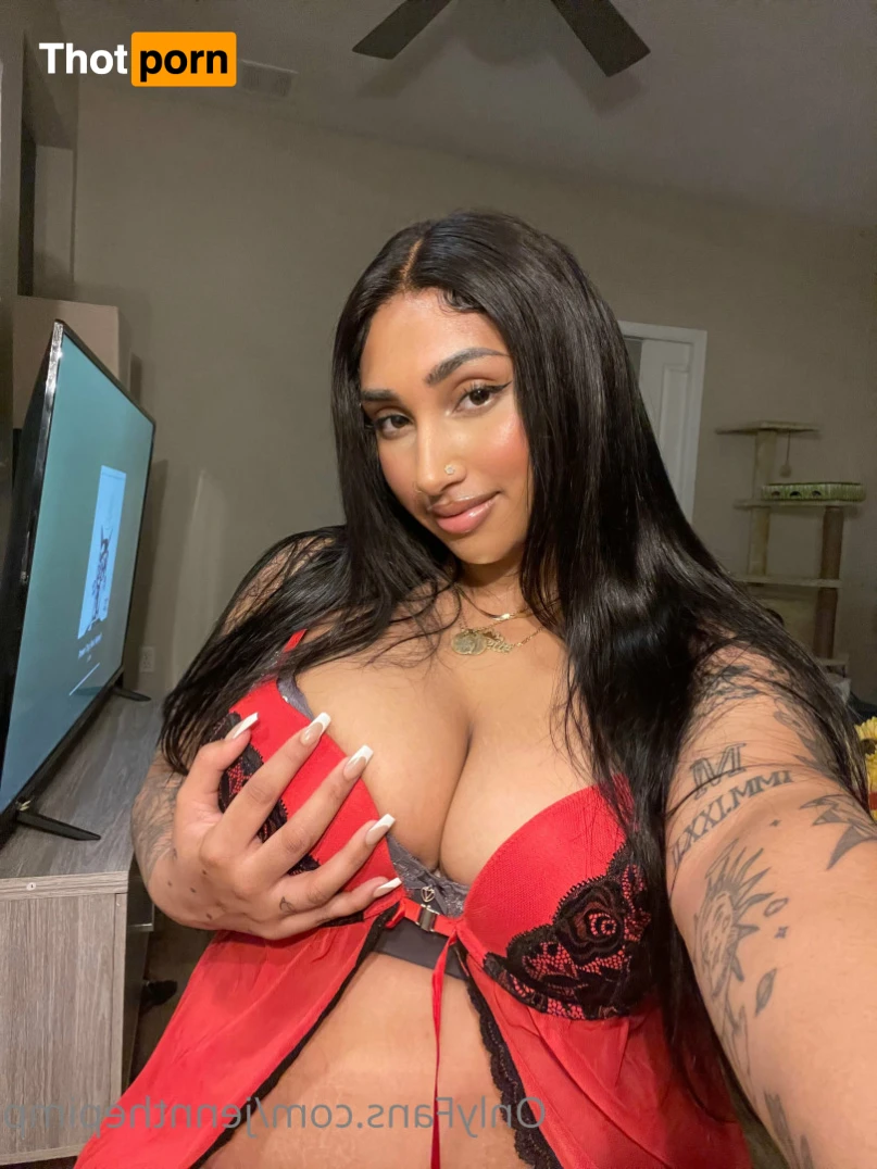 jenn ❤️ 13642041