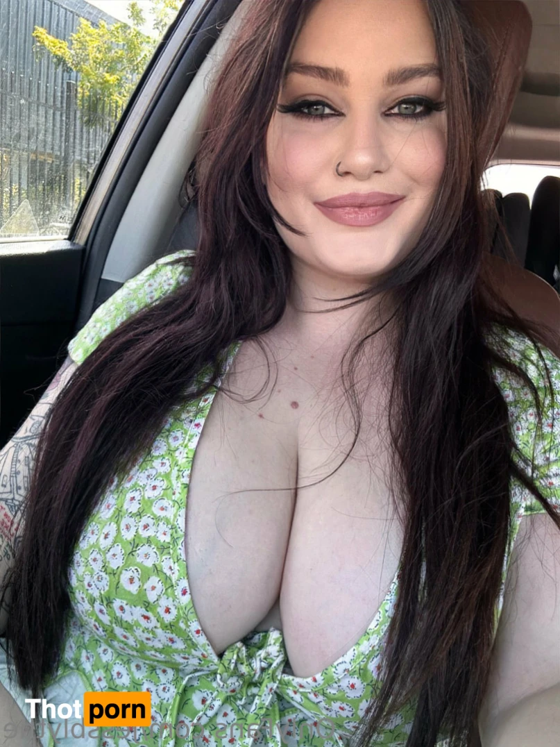 Jess 🍑 top 1.9% 13628136