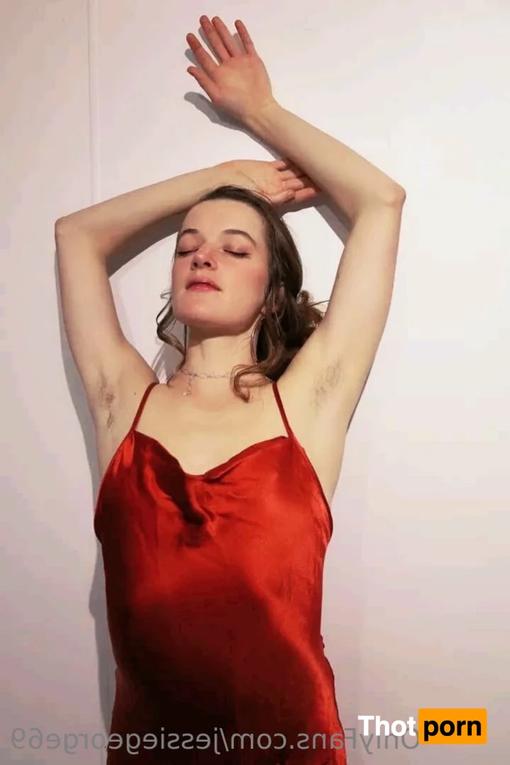 Jessie George 13465678