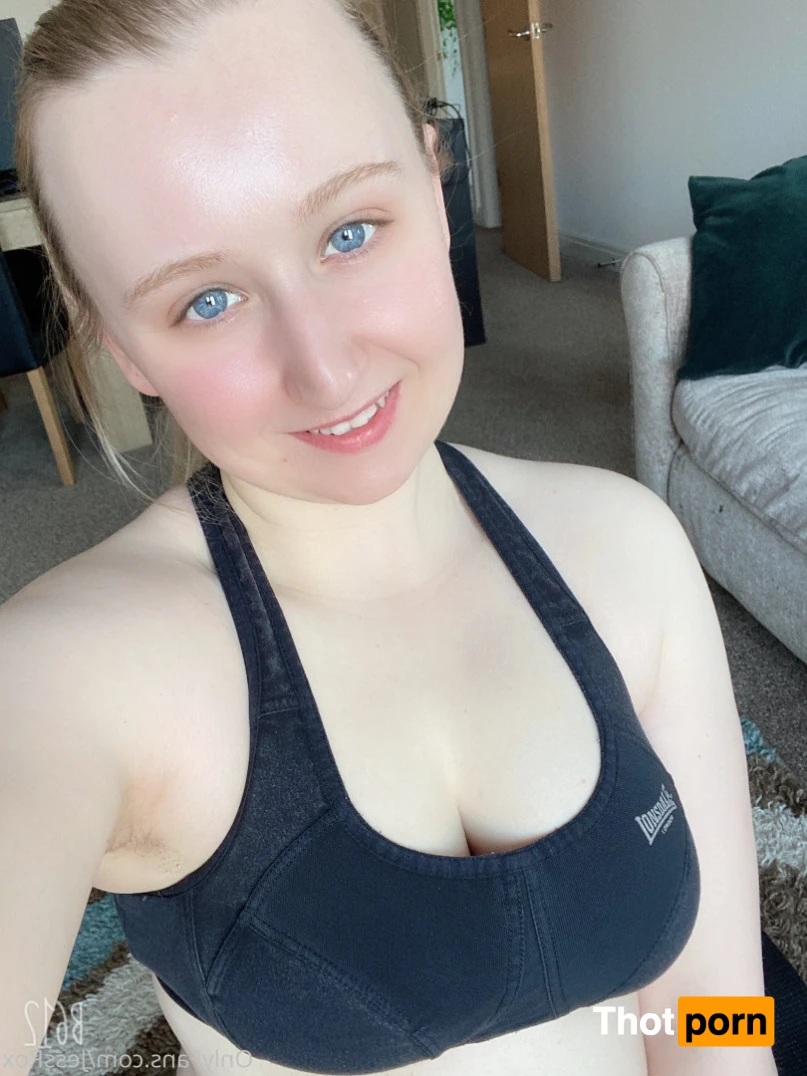 Jess🇬🇧 13433551