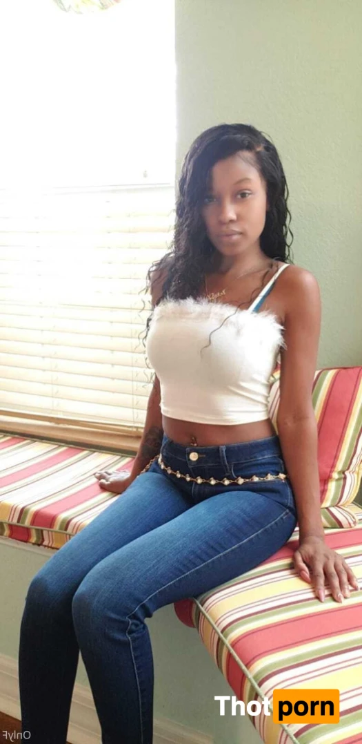 Jezabel Vessir 13001837