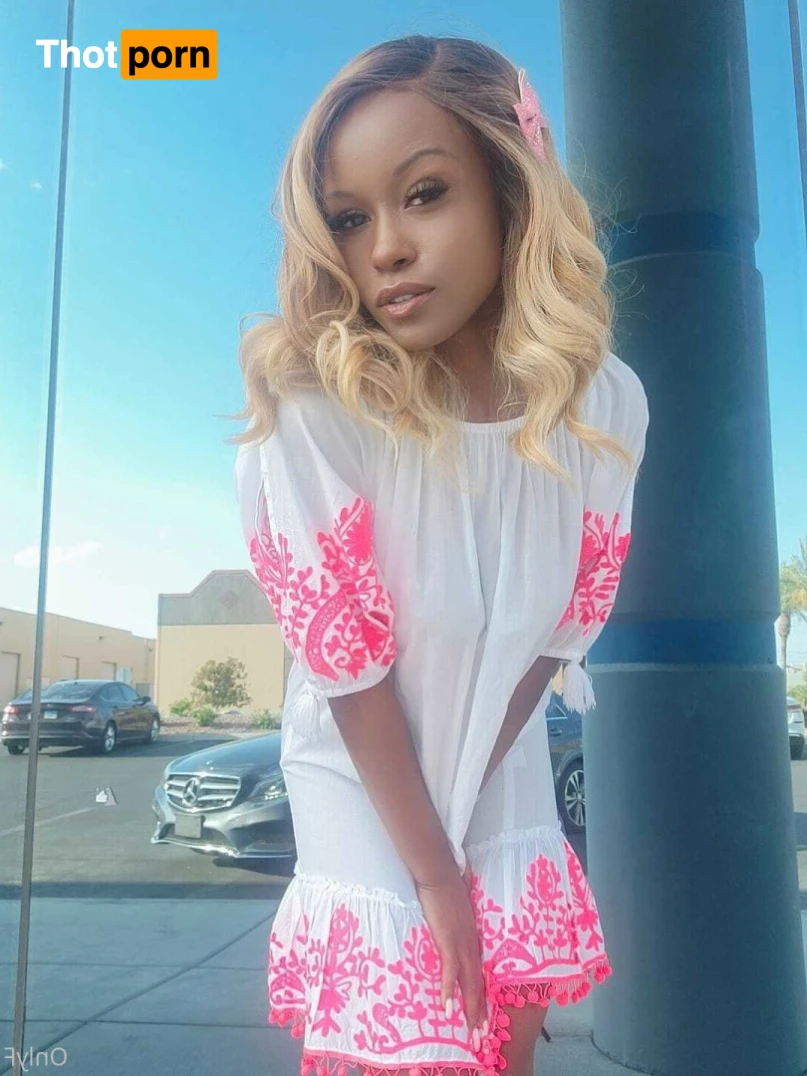 Jezabel Vessir 13001917