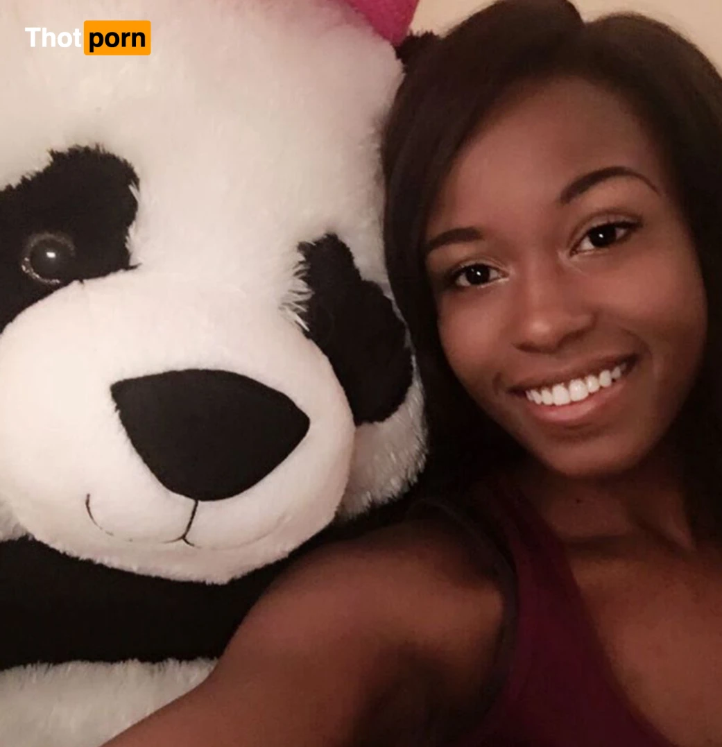 Jezabel Vessir 13002827