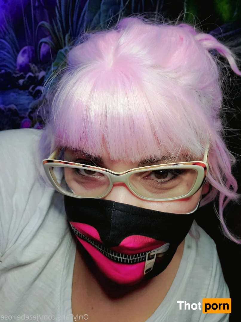 Jezebel Rose 12931225