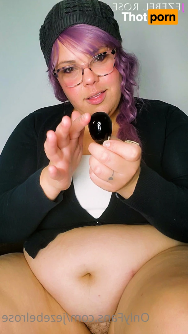 Jezebel Rose 12931390