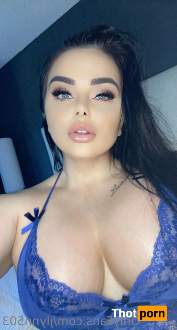 Bosnianbeautyy4U 12889848