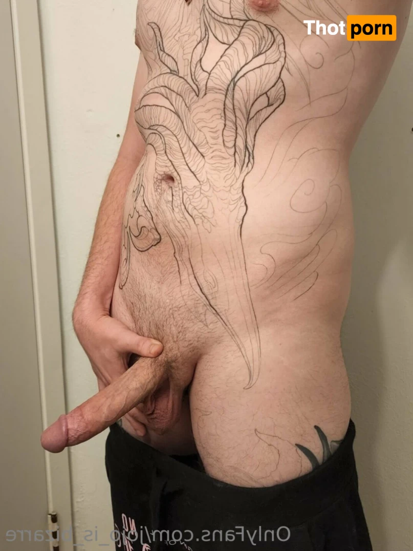 Jojo_Is_Bizarre 12873536