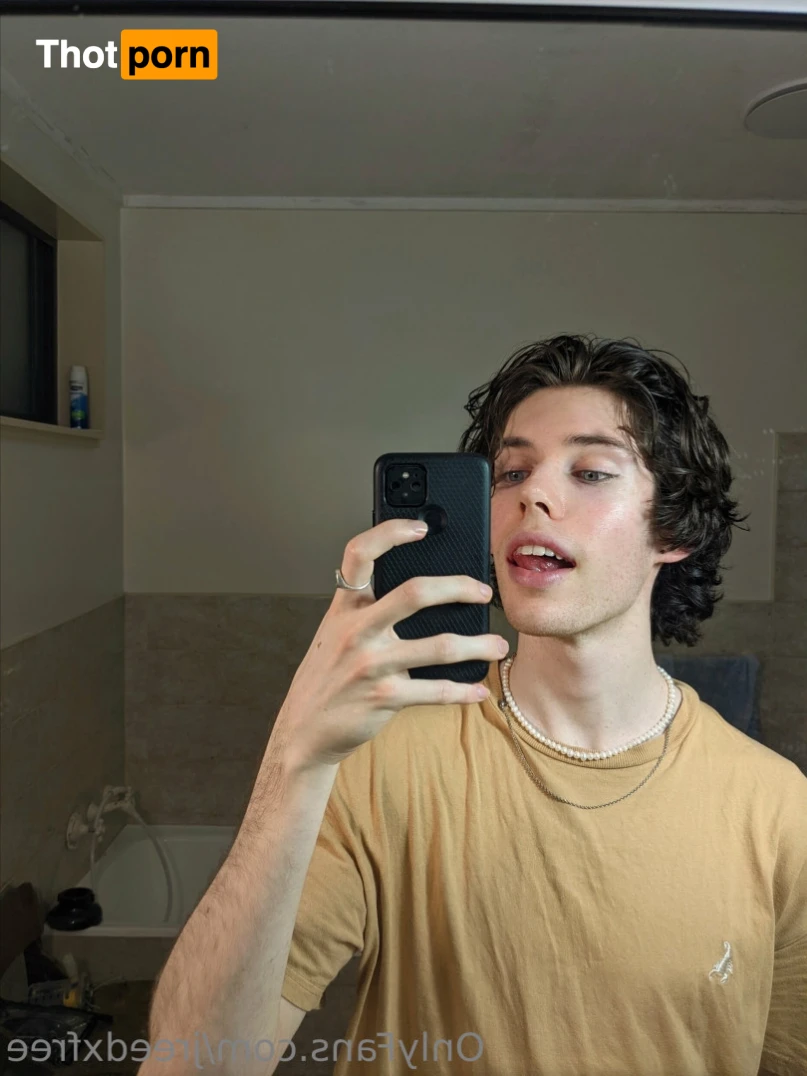 Jackson (Free) 12831459