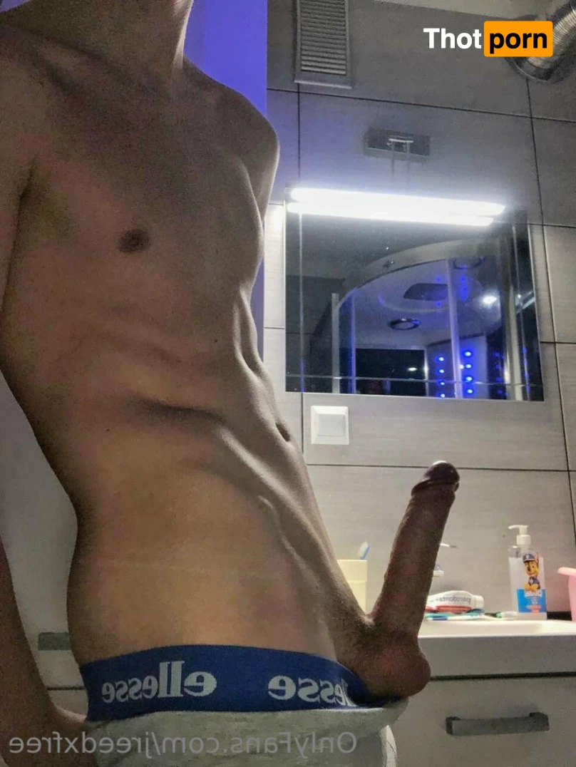 Jackson (Free) 12831790